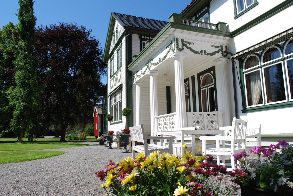 Bardshaug Herregard Hotel Orkanger Bagian luar foto